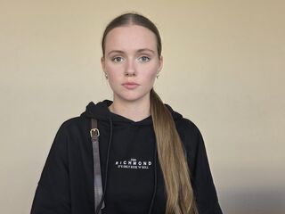 naked cam girl masturbating MargieWiacek