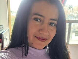 camwhore shaving pussy MariaStrike