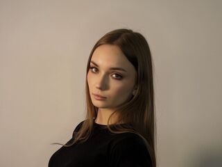 girl webcam show MariellaMinerich