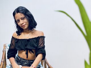 webcamgirl livesex MarthinaLestrang