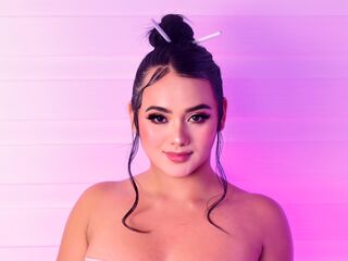 camgirl playing with dildo MartinaVoss