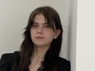 hot strip tease web cam MaryWatts