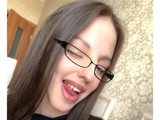 fingering camgirl picture MaryannaLehane