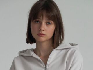 cam girl masturbating with vibrator MarylouHaws