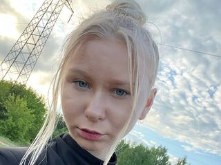 hot webcam picture MelbaKines