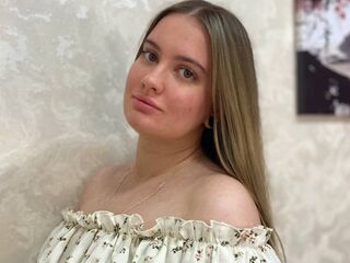 sex show MilaCarters