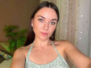 naked camgirl fingering pussy MonicaGoldenes