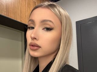 fingering webcamgirl MyongDegado