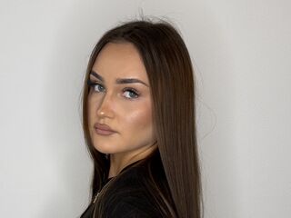 live striptease MyrnaMackesy