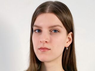 cam girl showing pussy MyrtieKatula