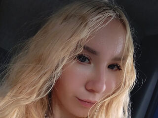 naked girl with cam NikaFrosha