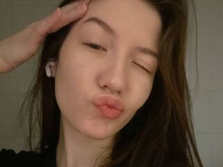 live video chat NoemiMeservy
