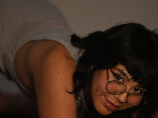 Kinky webcam girl NoemieBlanche