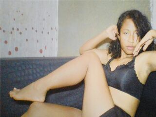 girl PaollahNanie