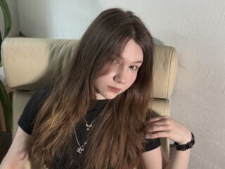 camgirl PeggyCarters