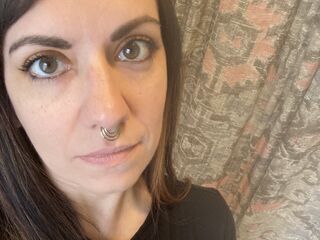 webcam chatroom PiercedGoddess