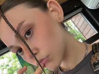 girl RebbecaKennemer
