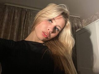 hot webcam show RowanBellamy