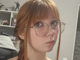 hardcore cam RozellaBouch