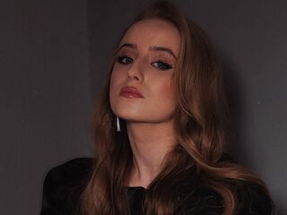 adult cam show SavinaMinosi