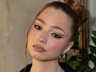 fingering girl SeyolaHilgerst