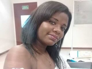 naughty cam bitch SharonCortes