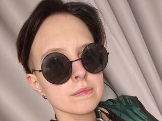 hot webcam slut ShaunteBarranco