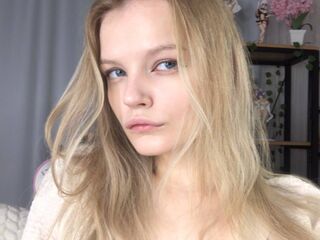 chat room live show ShelyMilan