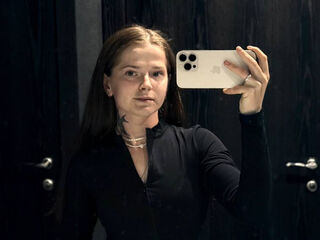 cam girl showing pussy SilvaNayee