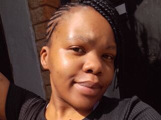 nude cam pic SinethembaZondi