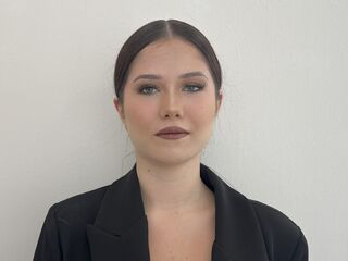 cam chat room SophiaHilla
