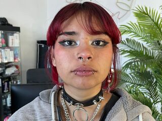 webcam babe SophieJhoms