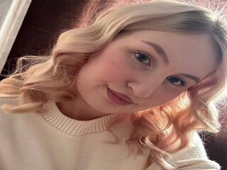 camgirl spreading pussy SusanRivers