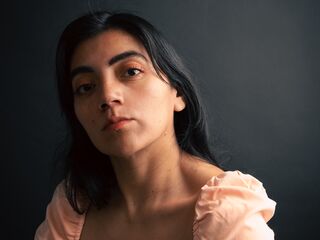 livesex show TessaBisou