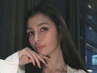 cam strip tease TreasaWurz