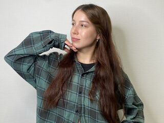 live webcam performer TressieClendenin