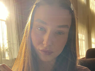 nude camgirl picture TristaCarmody