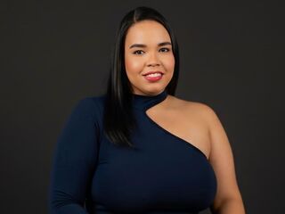 webcam girl chatroom ValerySwanson