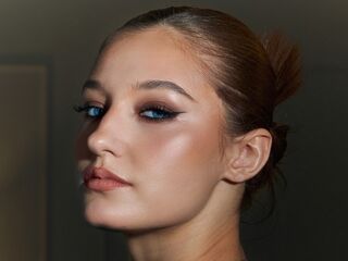 sex cam live VerniaGrenon