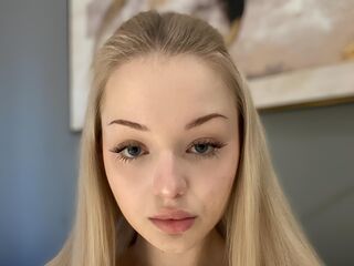 beautiful camgirl VetaWizley