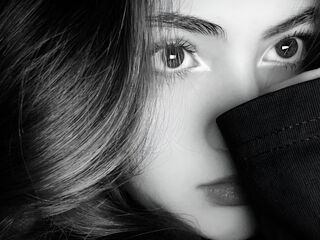 naughty chat VickyToure