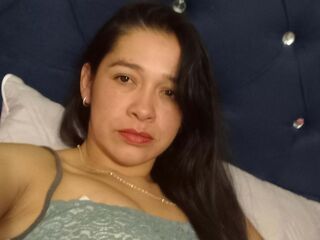 free webcam picture VictoriaCruzL