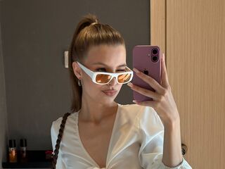 chat room photo ViolettaDarling