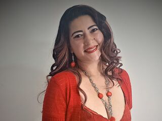 camslut showing tits ZaraArdientes