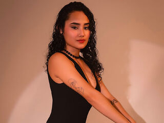 hot girl webcam picture ZelynNoir